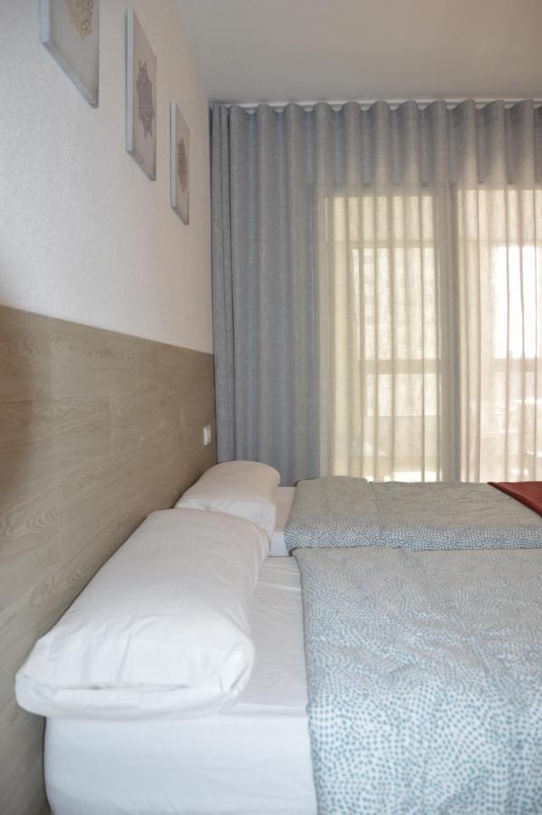 בנידורם Gemelos IV Loysan Apt. With Pool מראה חיצוני תמונה